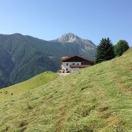 Knappnhof Campo di Trens Buitenkant foto