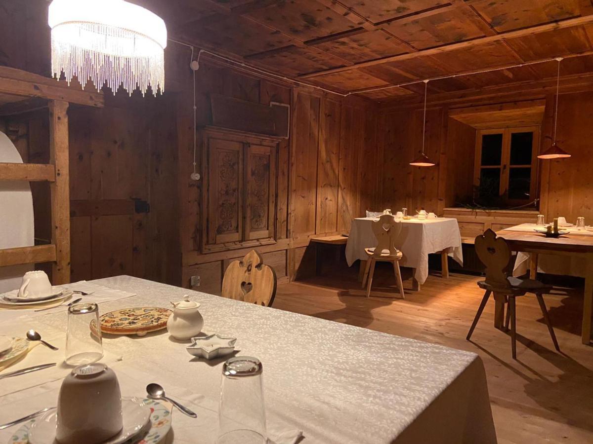 Knappnhof Campo di Trens Buitenkant foto